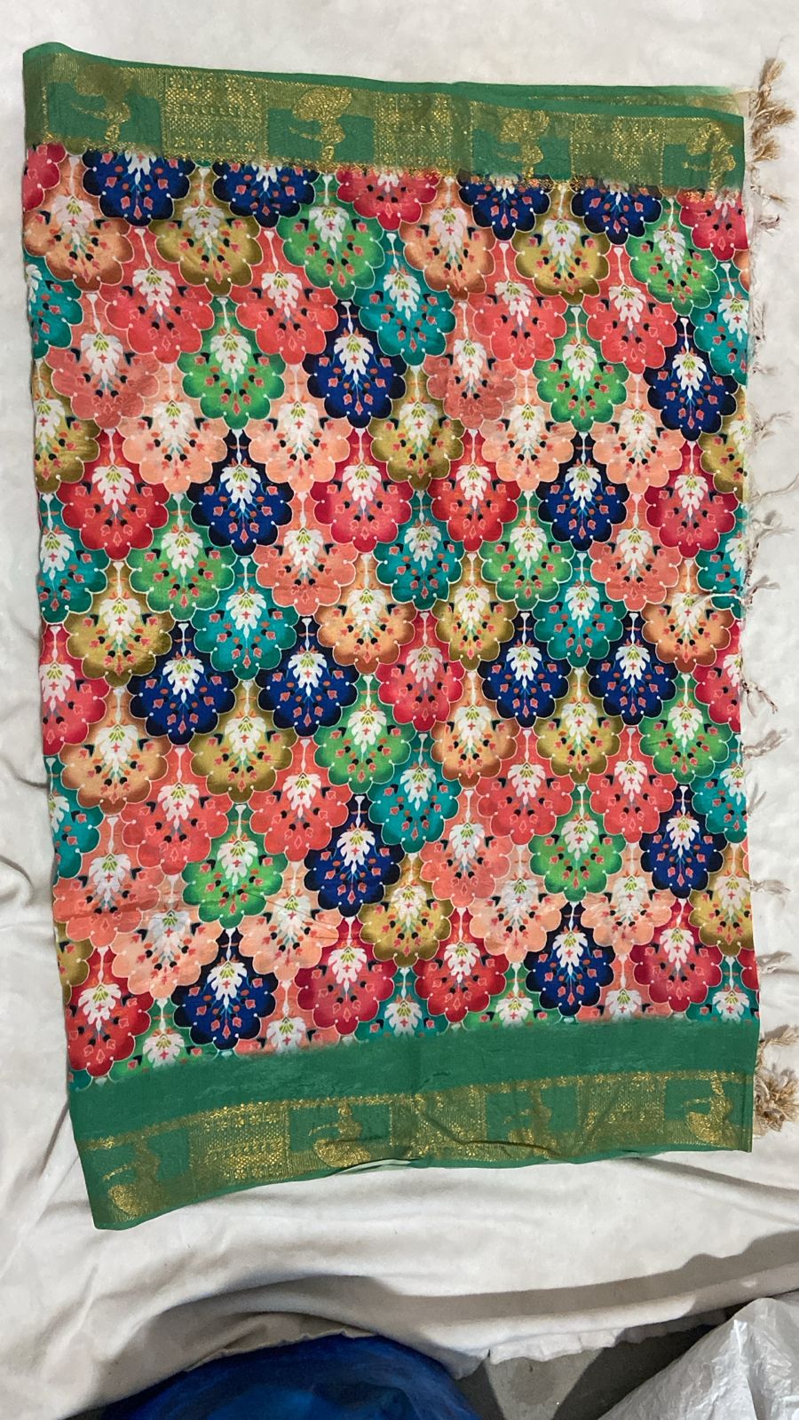 Dupatta Vaasu Digi prints