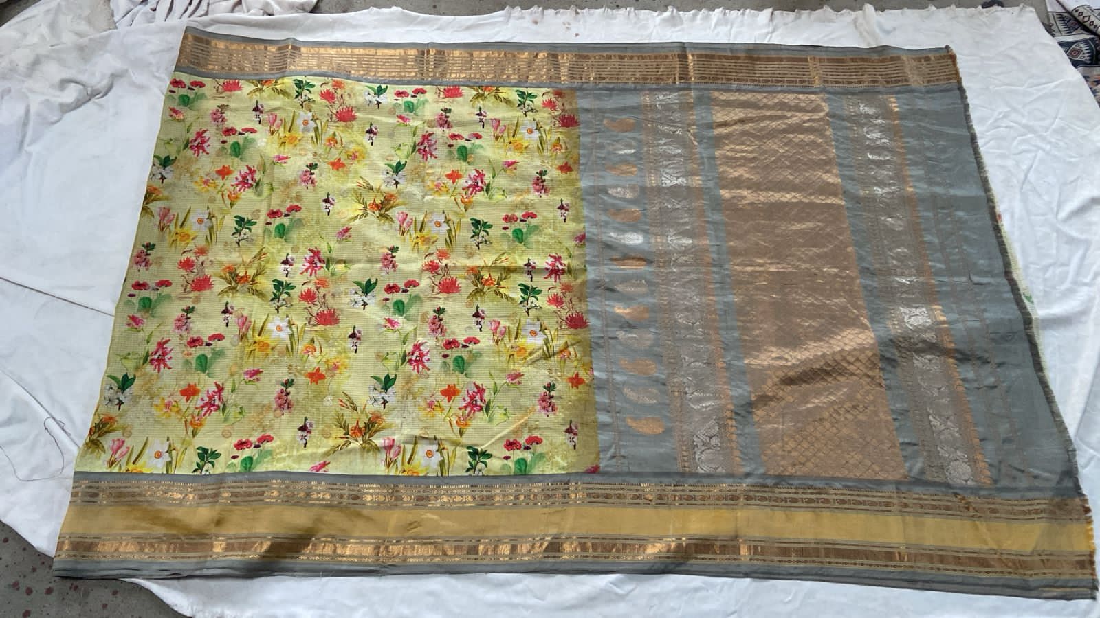Vaasu Digi Prints Gadwal Pattu Sarees